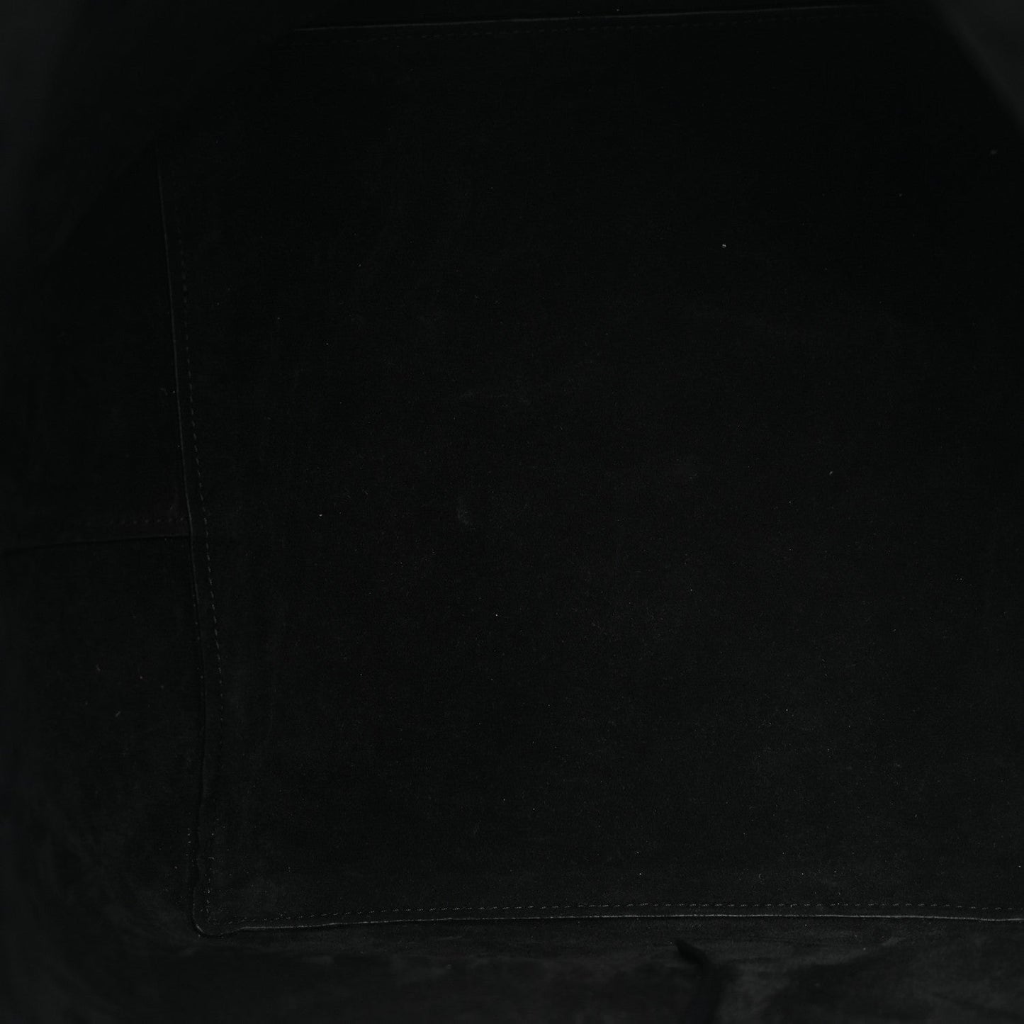 Grained Calfskin Park Tote Three Black