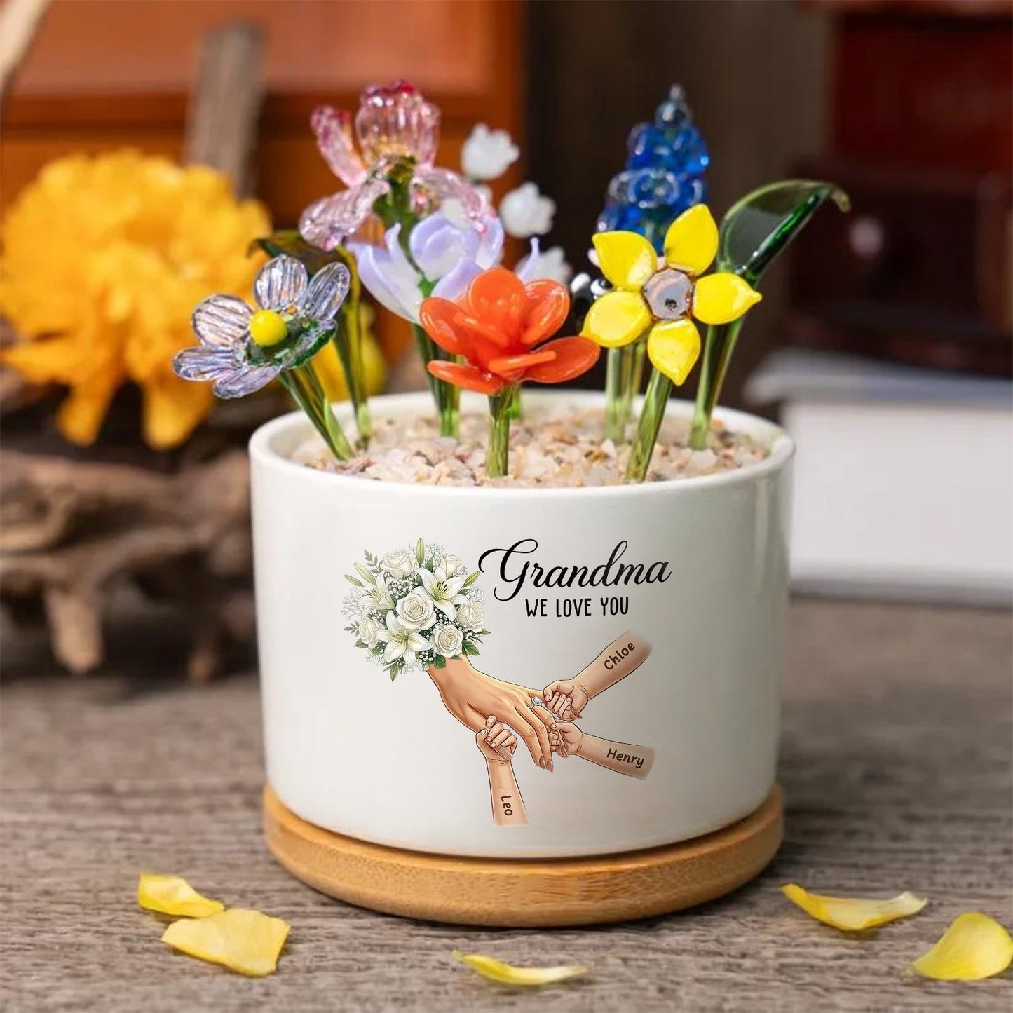 Personalized White Lily & White Rose Plant Pot-Personalized Mom Holding Hands|Best Mother's Day Gift– Timeless Gift for Every Home