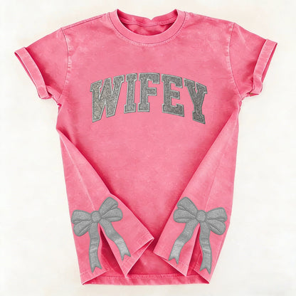 Custom Trendy and Cute Mama Embroidered Glitter Side Bow Washed Sweatshirt | Mother's Day Gift