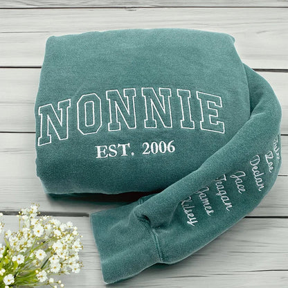 Custom Mama Embroidered Sweatshirt With Kids Names Sleeve | Mother's Day Gift