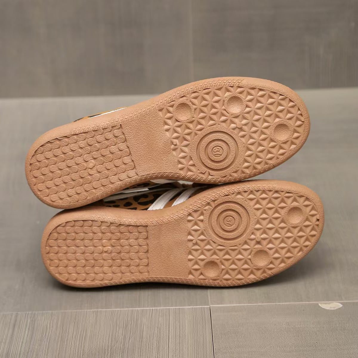 Women's Retro Suede Trainers with Arch Support | Casual Walking Shoes