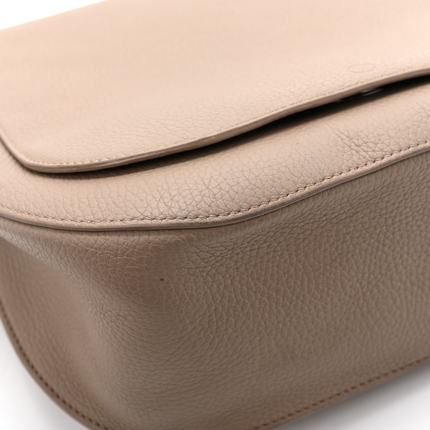 Grained Calfskin Hunting Bag II Stone