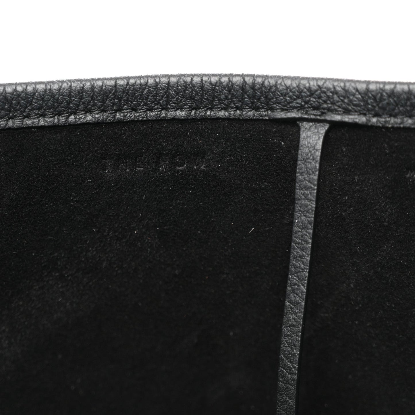 Grained Calfskin Park Tote Three Black